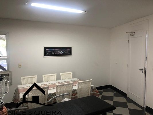 8b539dcf-0f87-42d3-900f-59c74a33b2d5