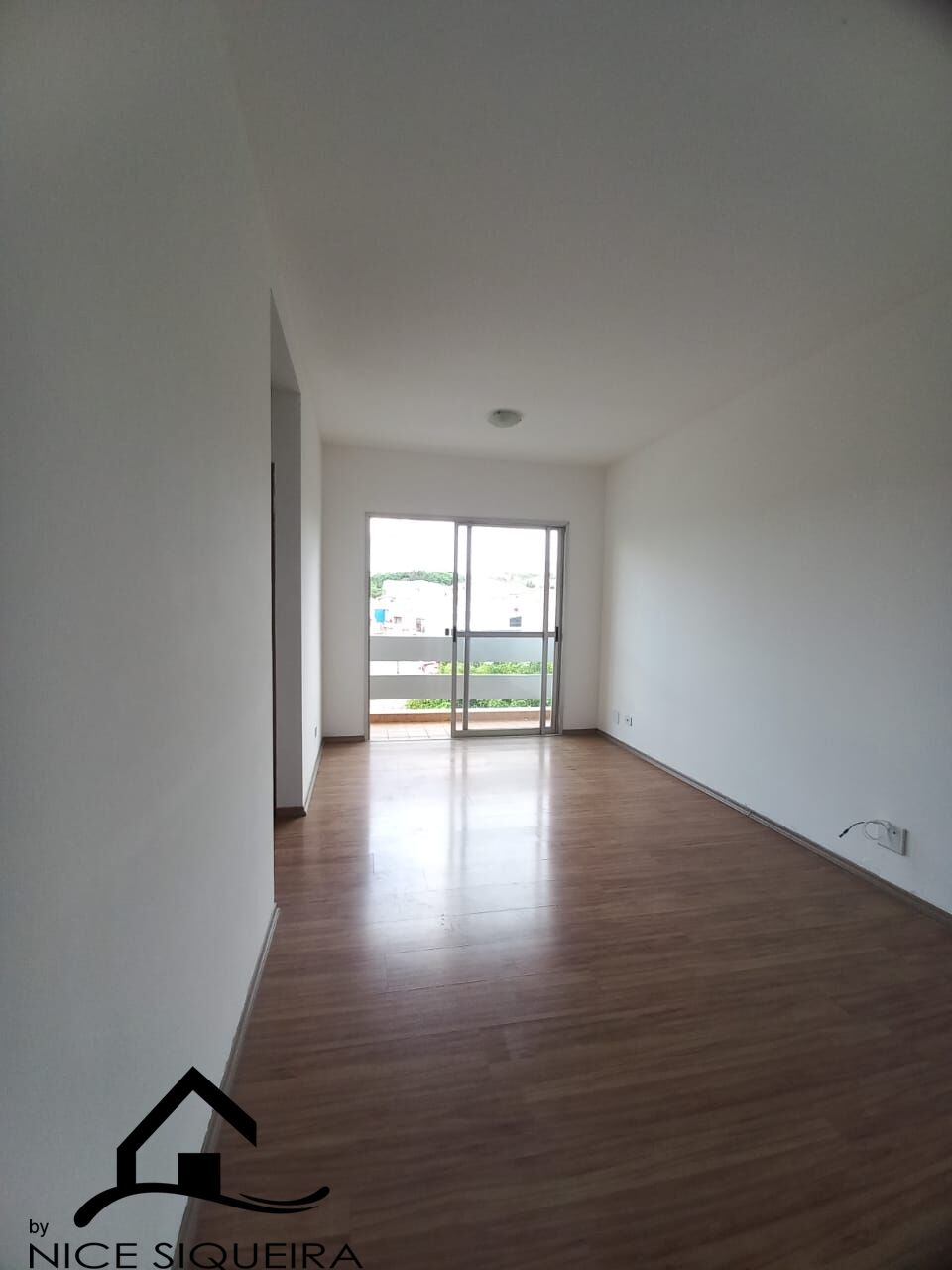 b4750331-8d2f-484a-b4b8-ad20b04e887f