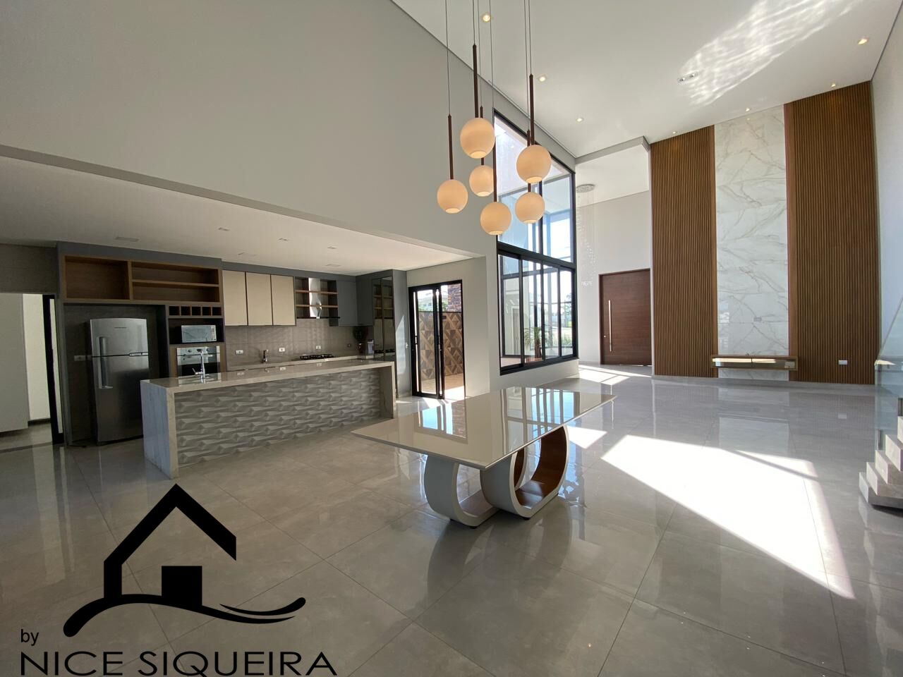 c92676d7-b4cc-4aac-877f-98fdde3fb109