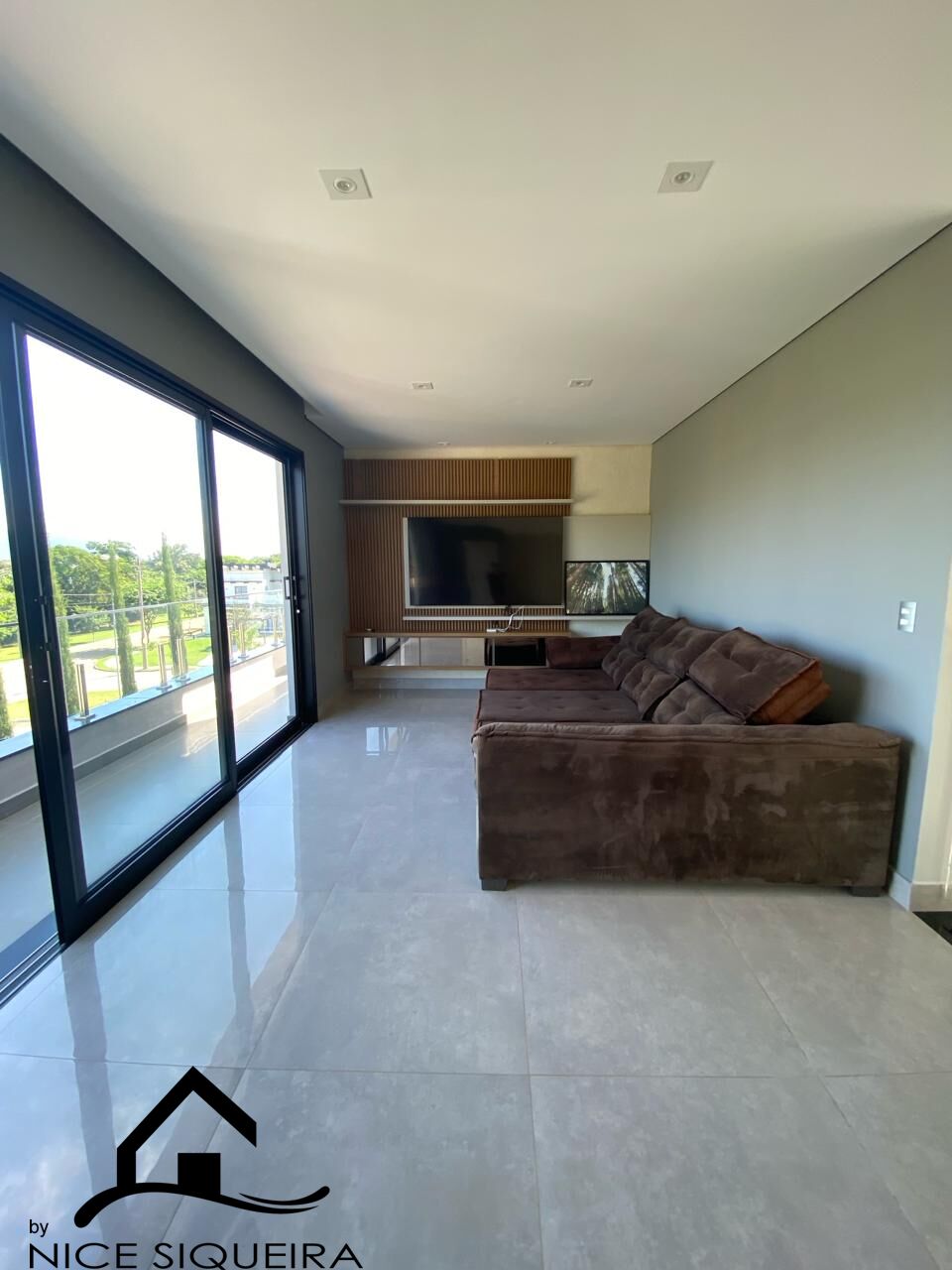 78e70657-e3ca-43a9-a127-03c5357a6099