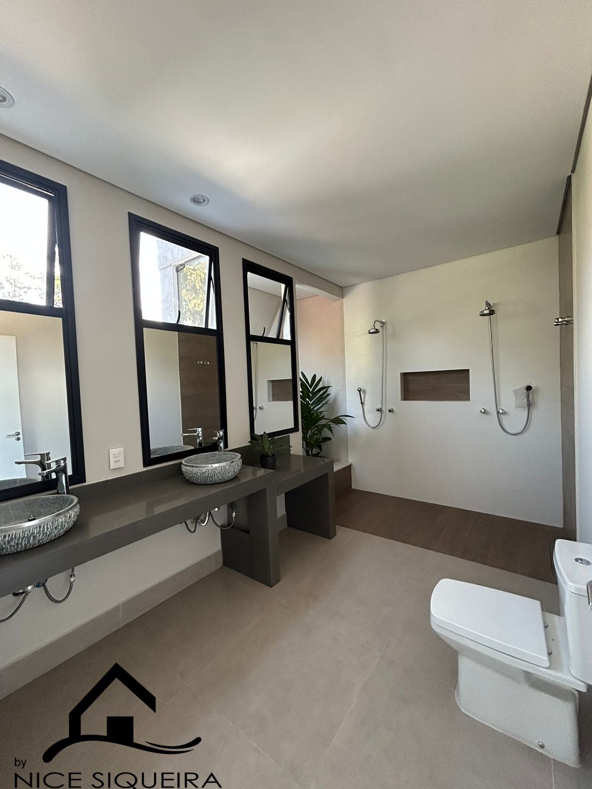 82cdd867-0854-4425-abc5-ec3ffadf8a75