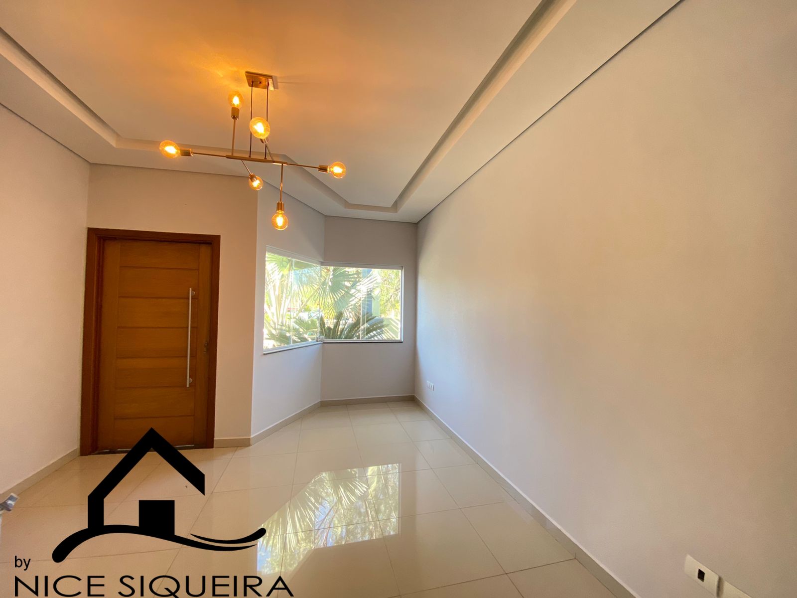 7909fc57-1278-4f66-9901-27b297f8b81d