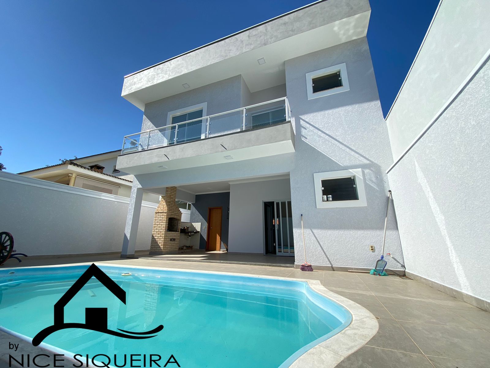 20972d6b-9b64-409a-8e02-ad27baca4811