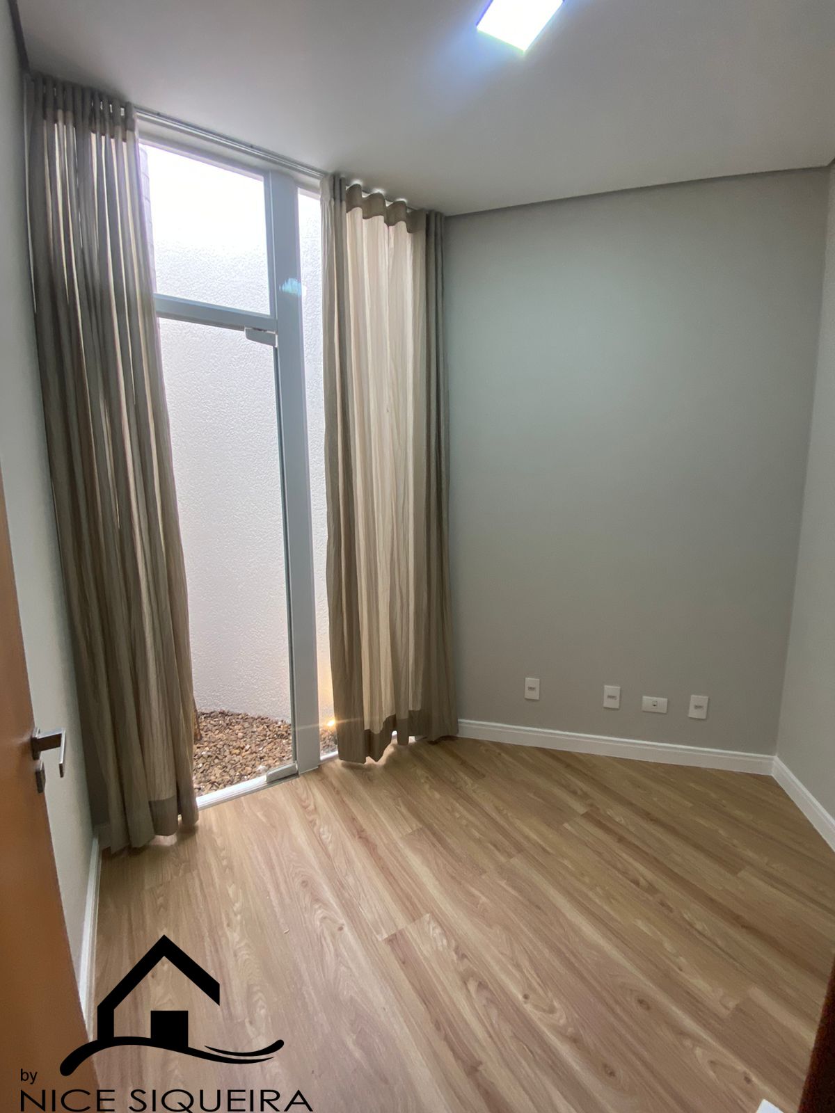 3a290e0d-f1ca-4155-9641-7567e9fdc077