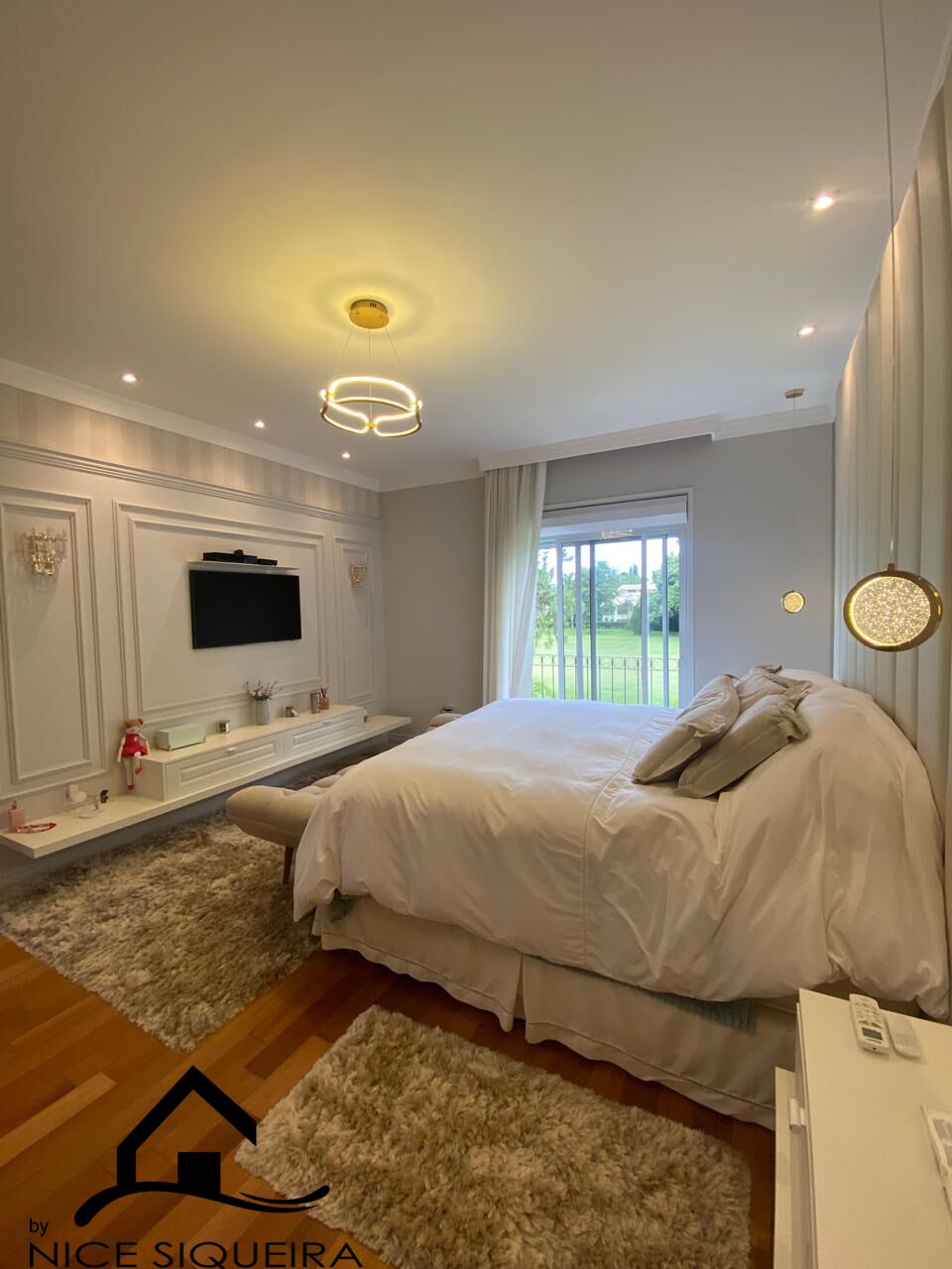 a9f3ae5e-71af-41e5-ac84-2e1f67718a0e