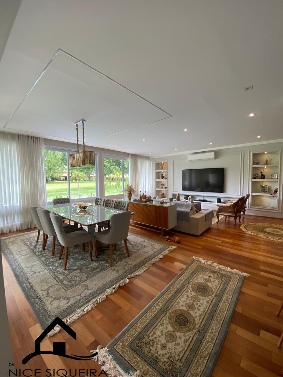 c2101f1d-b737-4659-8e33-68b54c8affd1