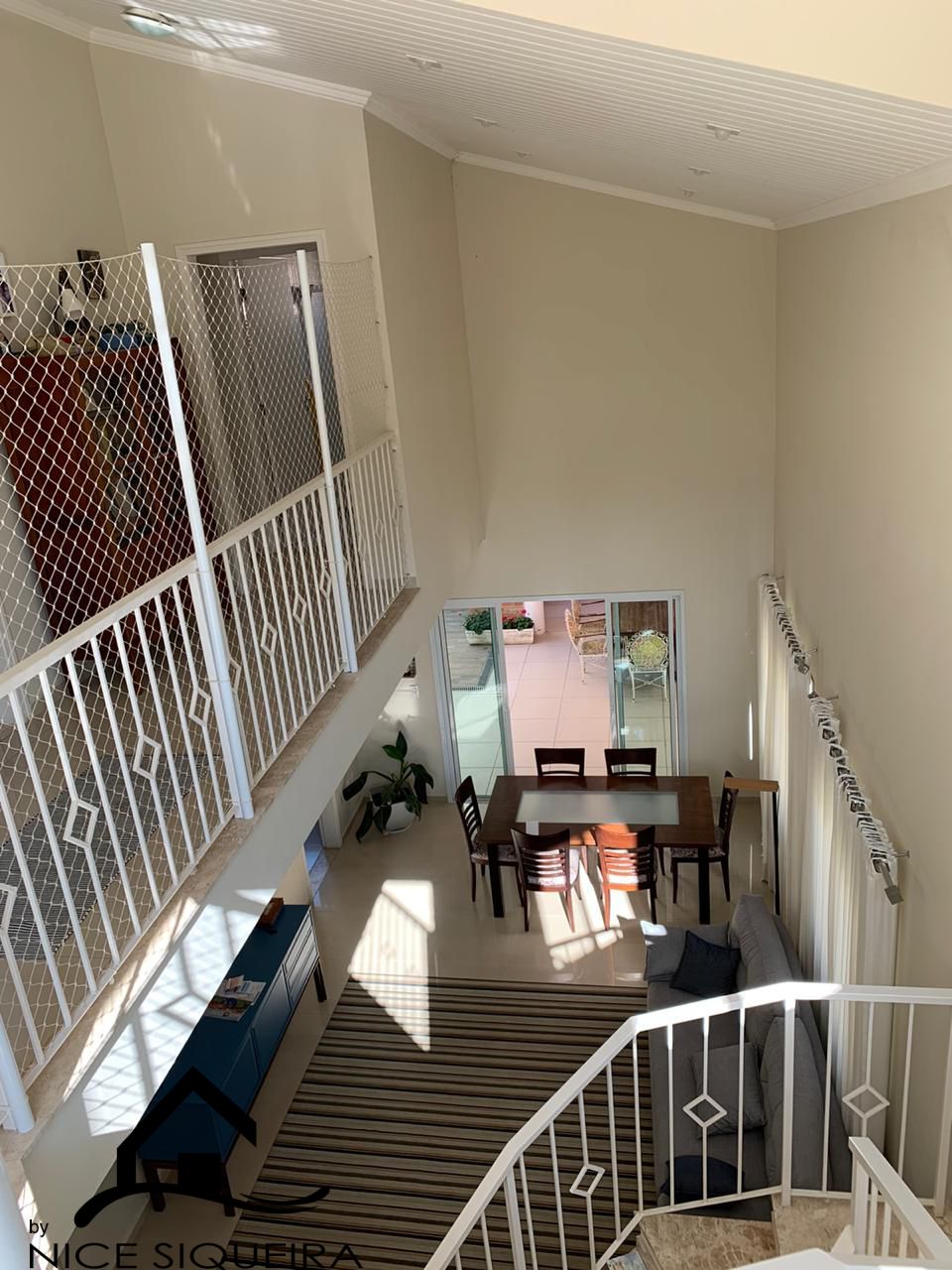 1f3ce218-d89e-43da-82aa-07fdd6b8f978