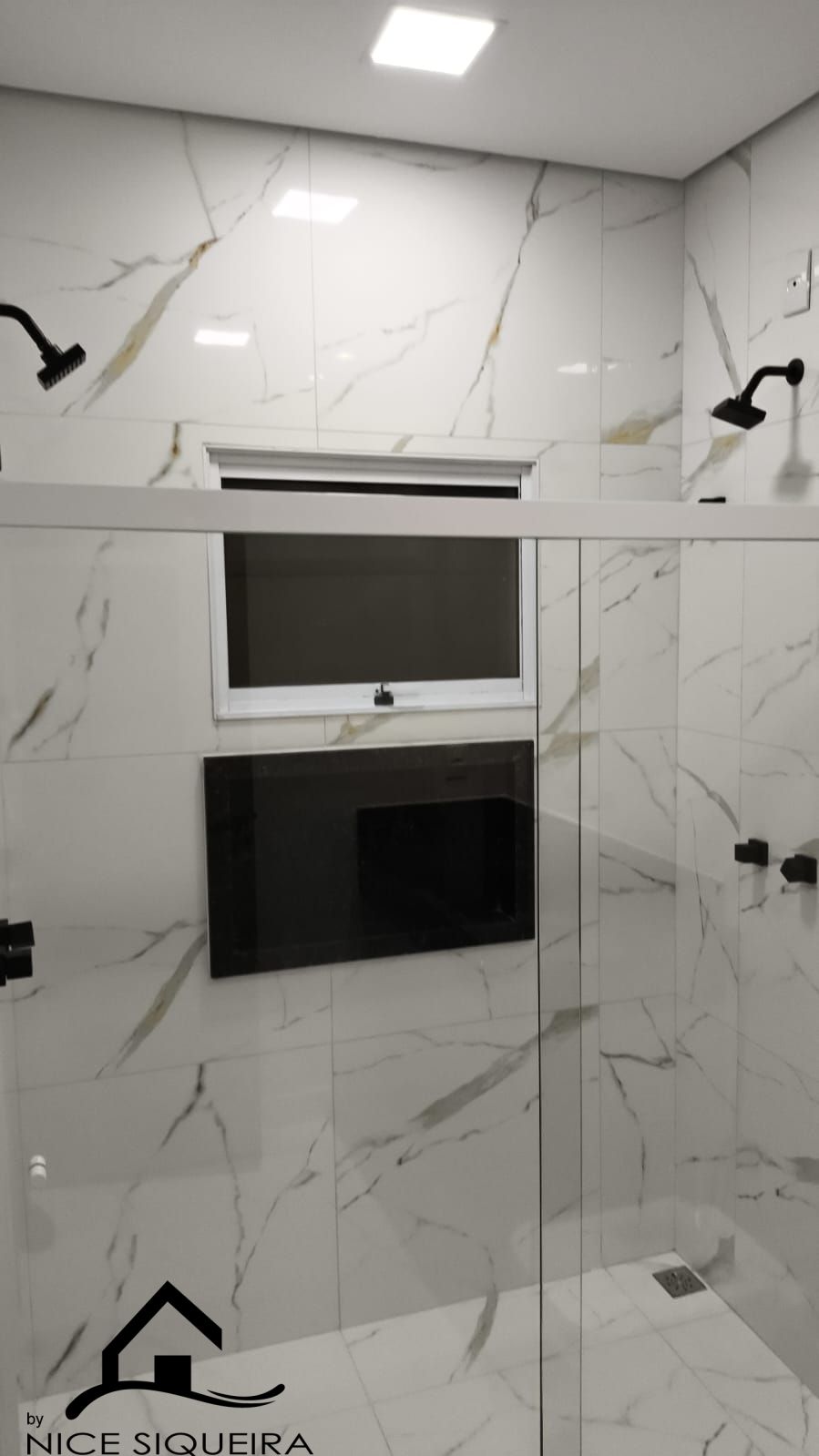 f4fc4998-9e13-4654-9b73-9222ec045af7