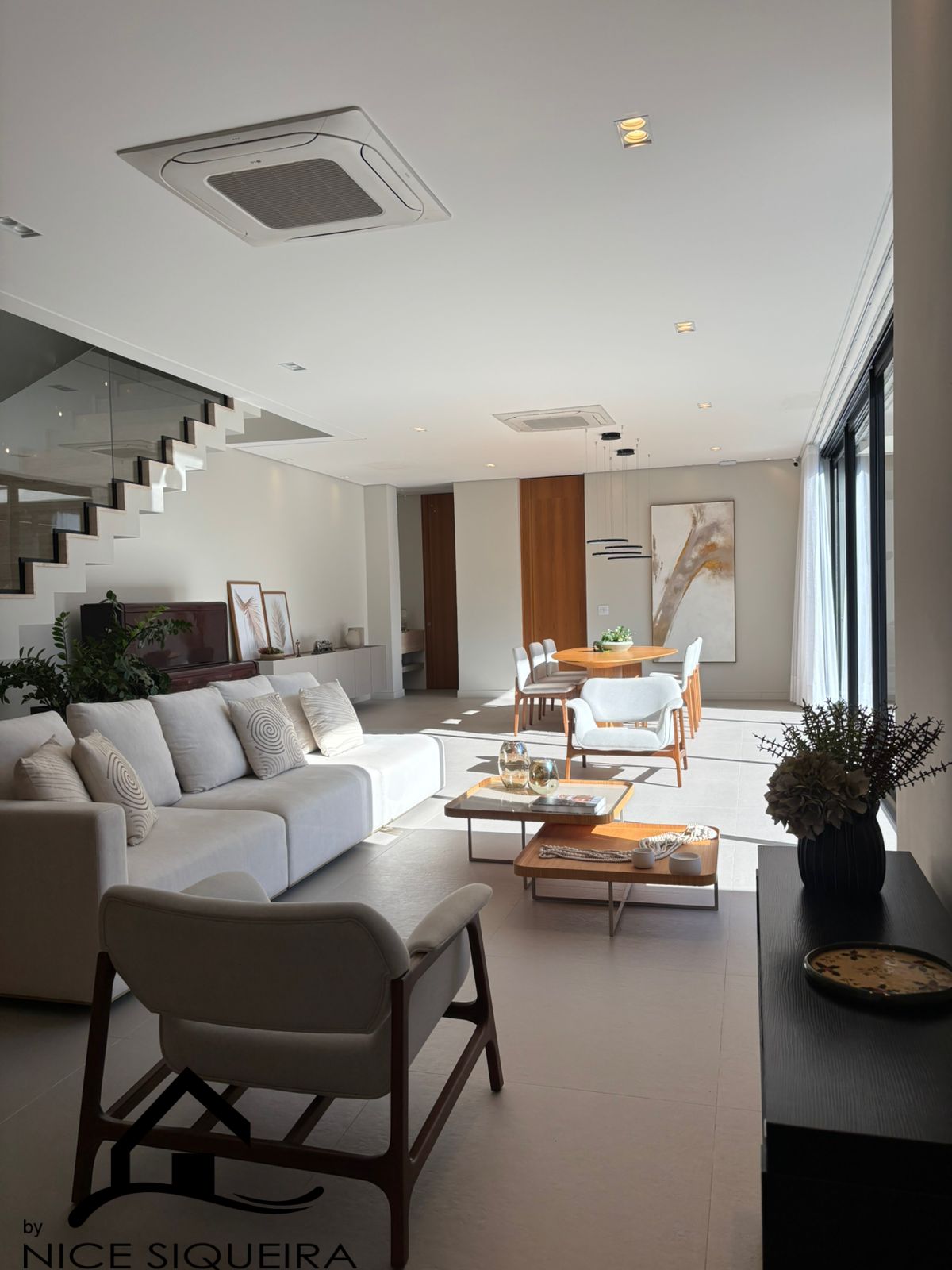 af7766d7-2dde-42e1-9cf8-6194d43885a9