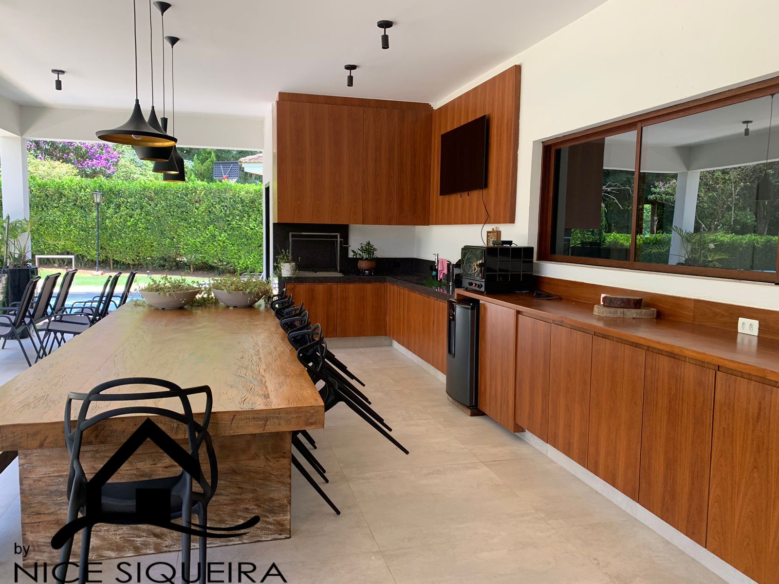 22b7aba1-03fa-4476-a224-be38025f0802