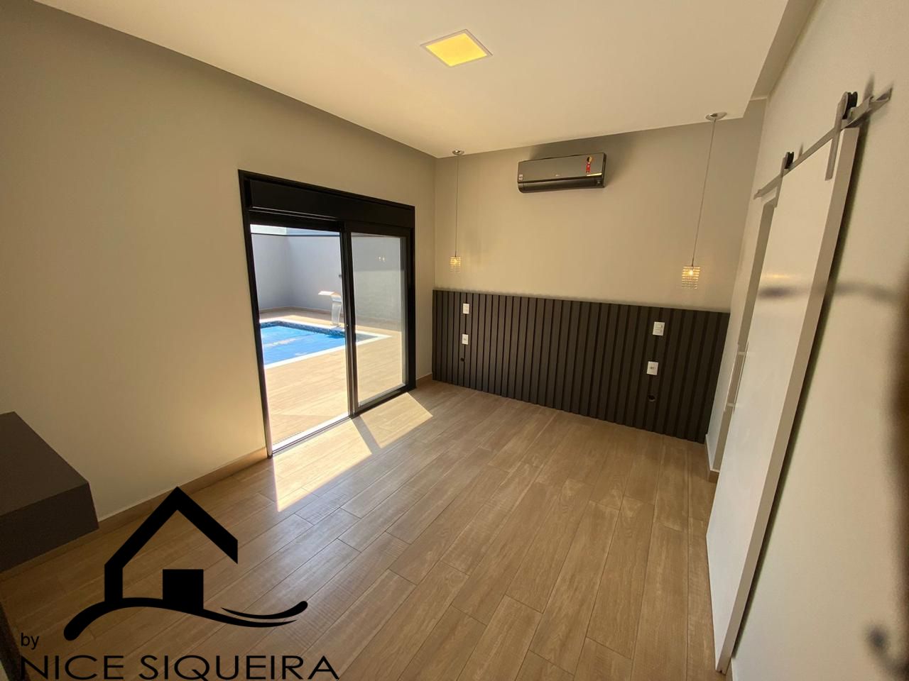 a9215e6c-088e-421b-8333-0a0e2537ce13