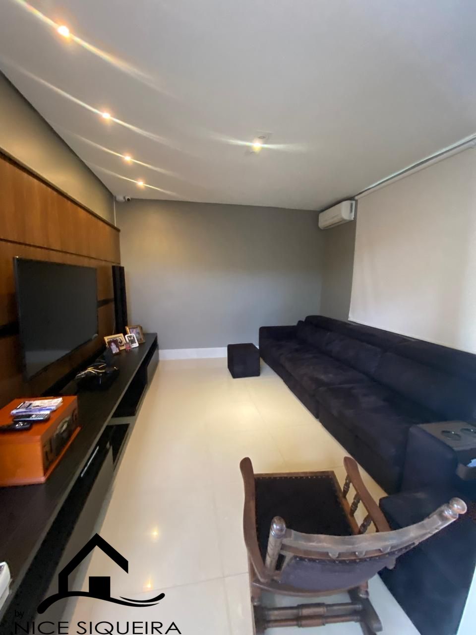 6570ef25-d821-4057-bcbf-91701cbfa389