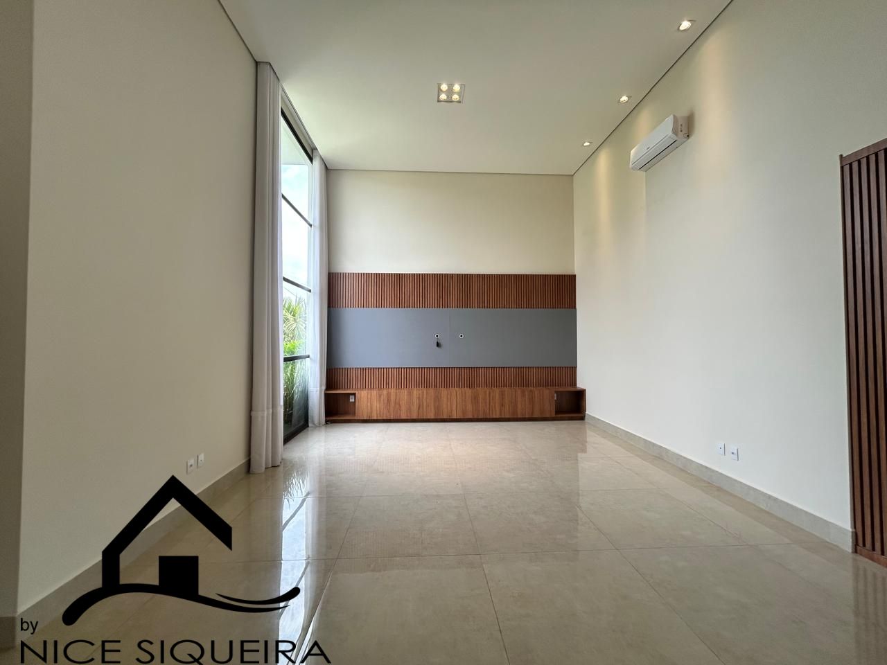 26f6796e-4053-4ce4-8ad4-9c7fadf64a07