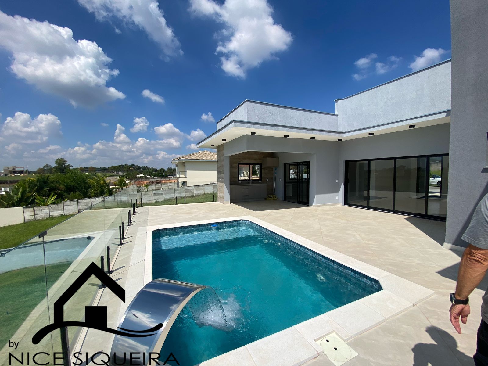 1ed82030-c791-4a2a-8a4d-a0a01d6dca06