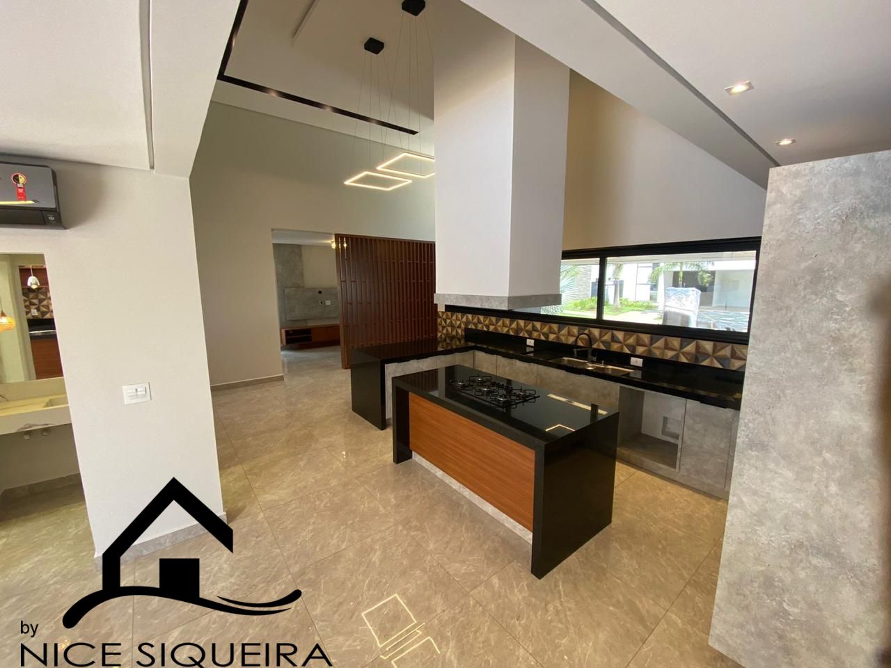 9f1d4e8e-f974-4c32-b5e4-1c2cef873fde