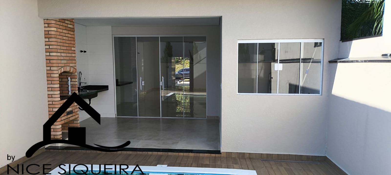 96c8006b-ed3b-4181-adf6-a12f4fd3cf11