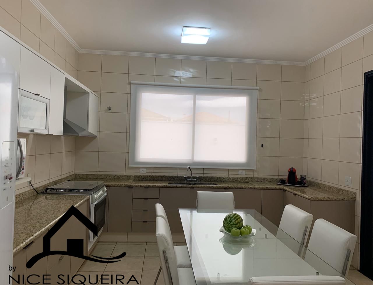 64533791-cfa8-4af5-9655-1abb87056403