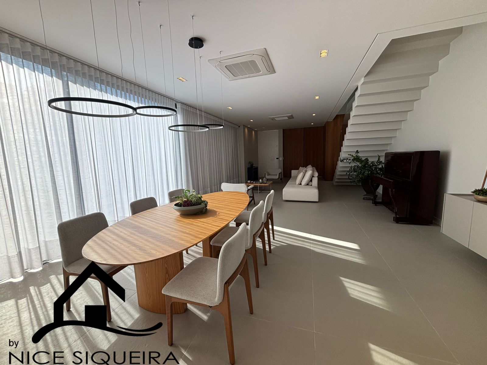 0c315b91-b940-4c52-9175-84ab4b646a5b