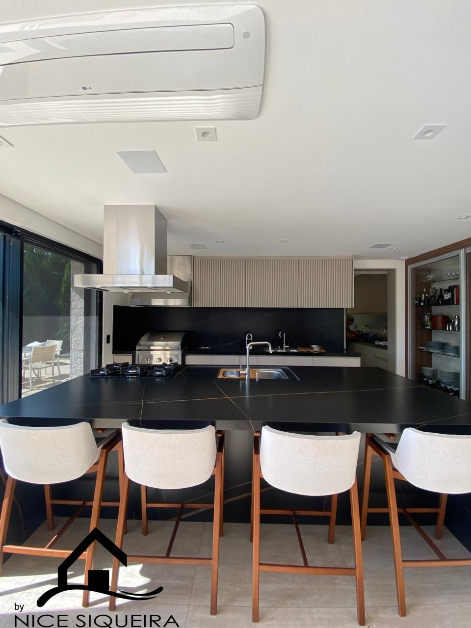 ffa5eca2-c188-419b-be33-2a572a8ff9b6