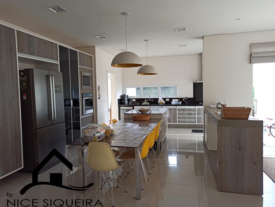 ef11ce48-679d-4905-a71c-f3704f35484a