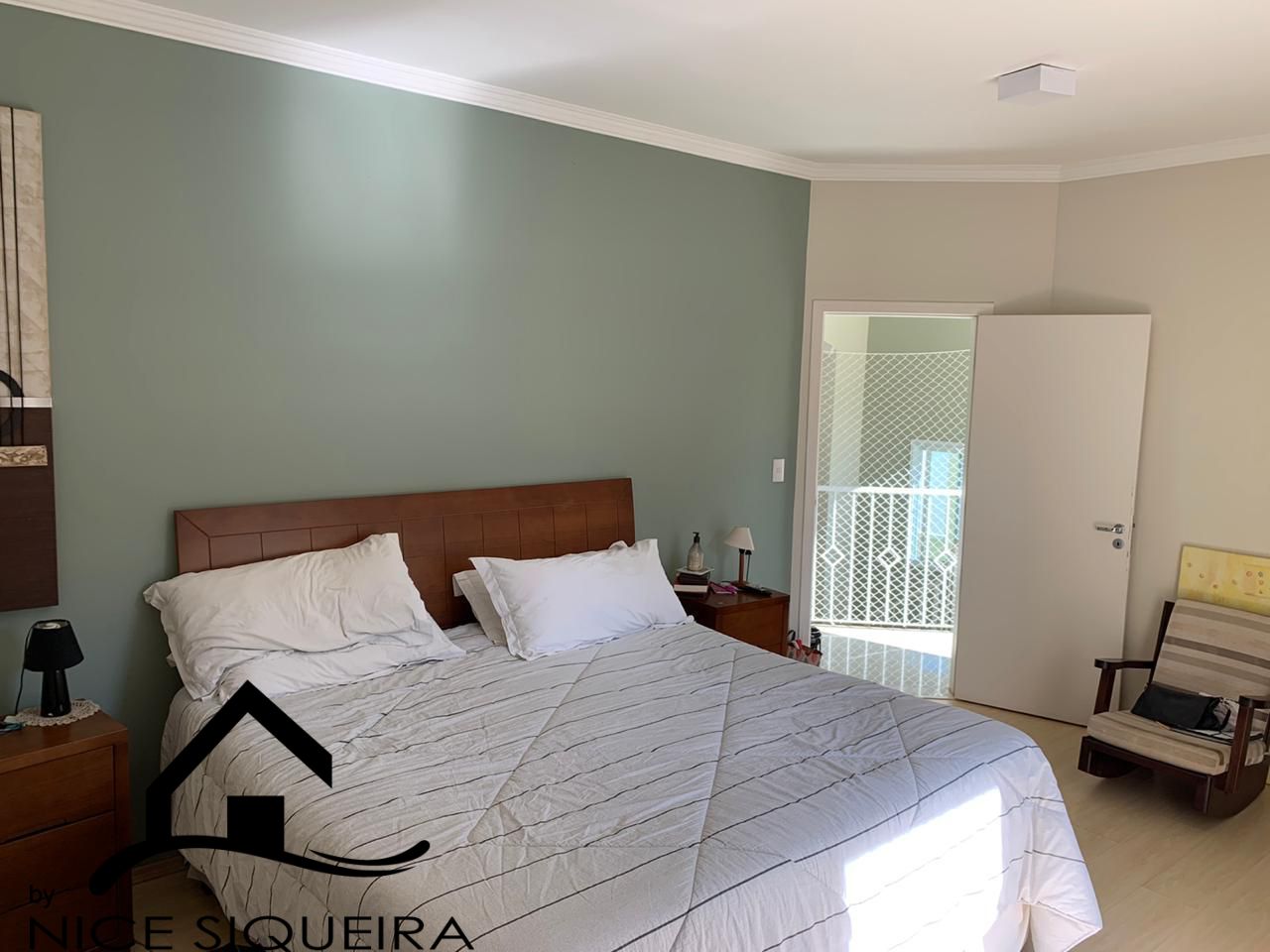 00a6356e-15a7-406d-8fff-fa7e80b99989