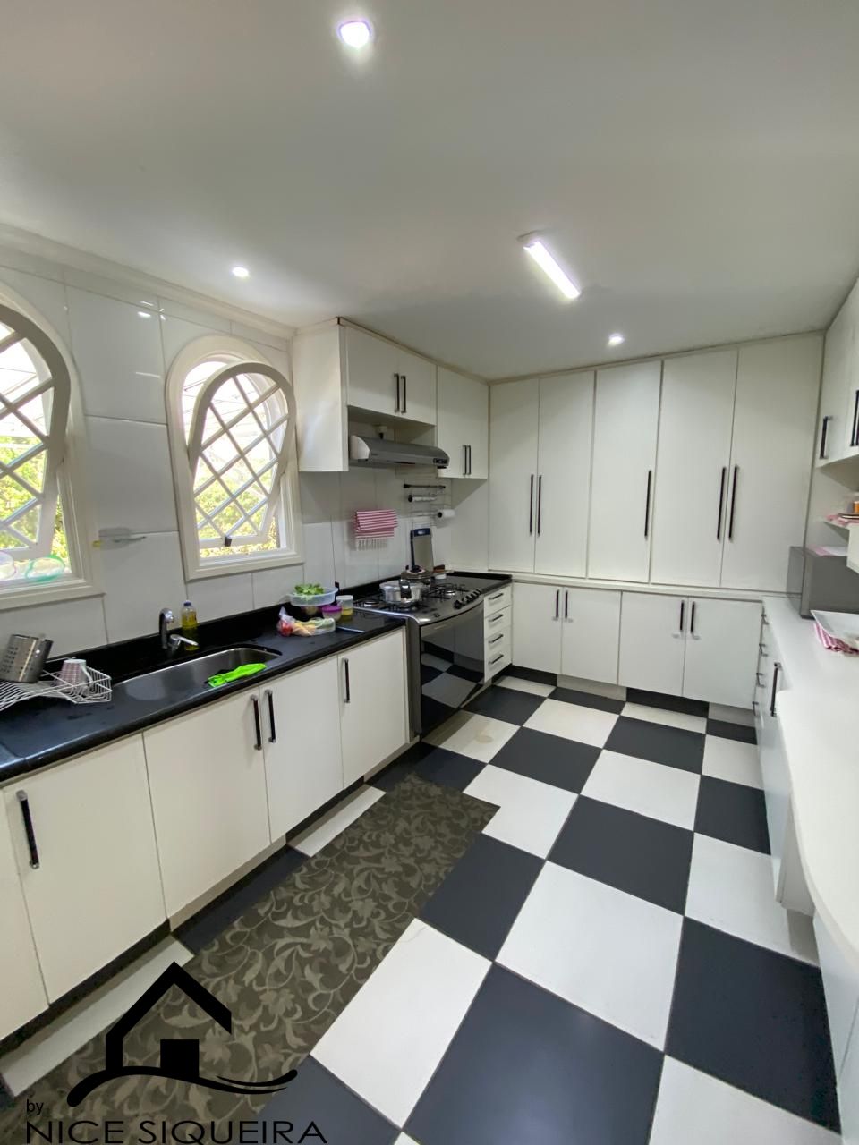 f2b62fbb-fb3b-415a-9d05-cdf6c72b9708