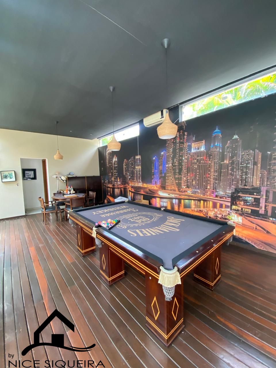 374cd0f7-fd0e-4c04-9e56-d3de0d486b82