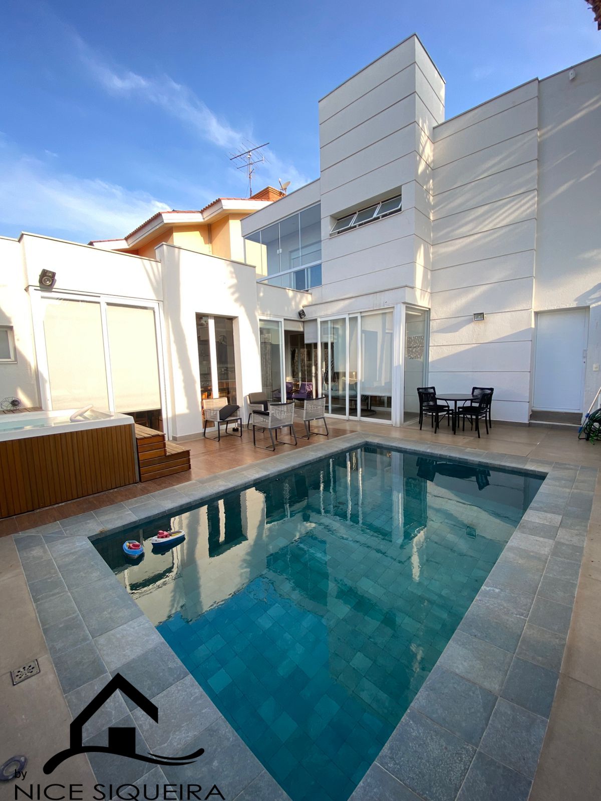 3a9eb768-00fe-4510-a62c-476032f02f8d