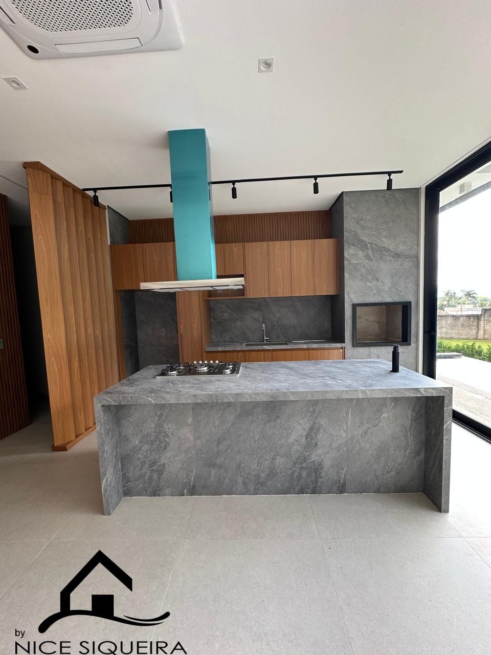 2e583589-bd4d-4d72-a208-3a98e0b2265c