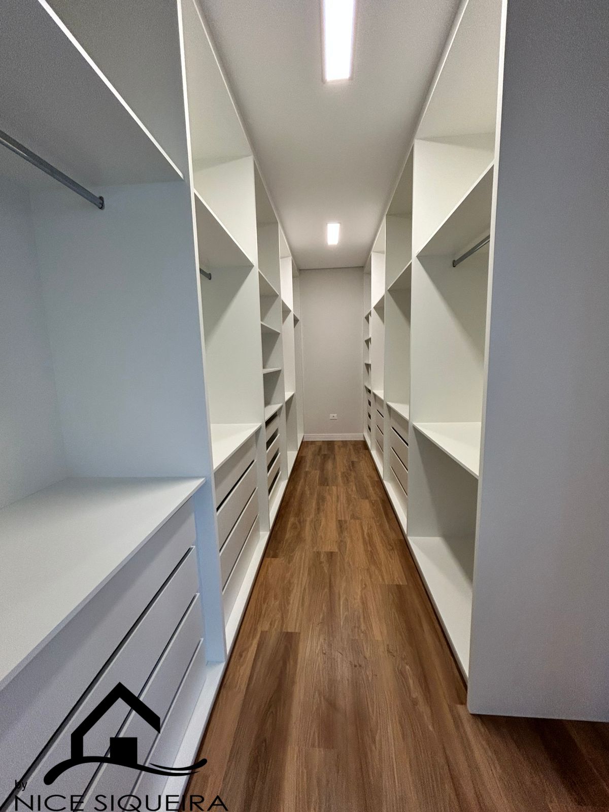 8b39f4a0-a6fa-4de3-9fb1-24066a2022d4