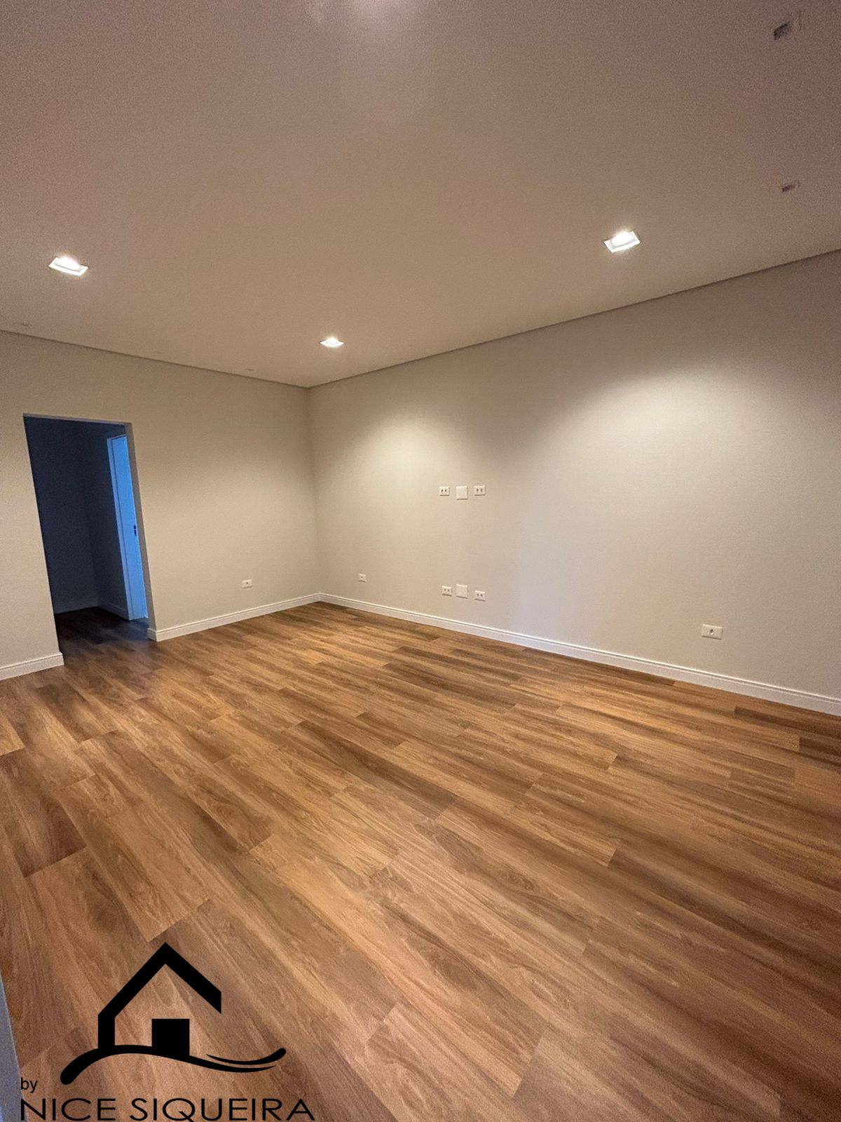 27efa191-0afa-48ef-ab6c-b750223fb008