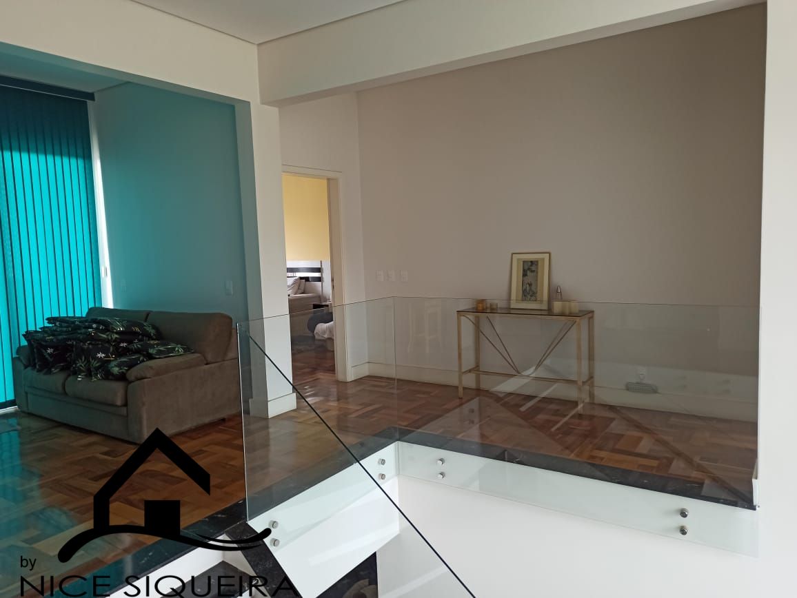 21e12751-3837-44db-b1f5-b76c1375ca9c