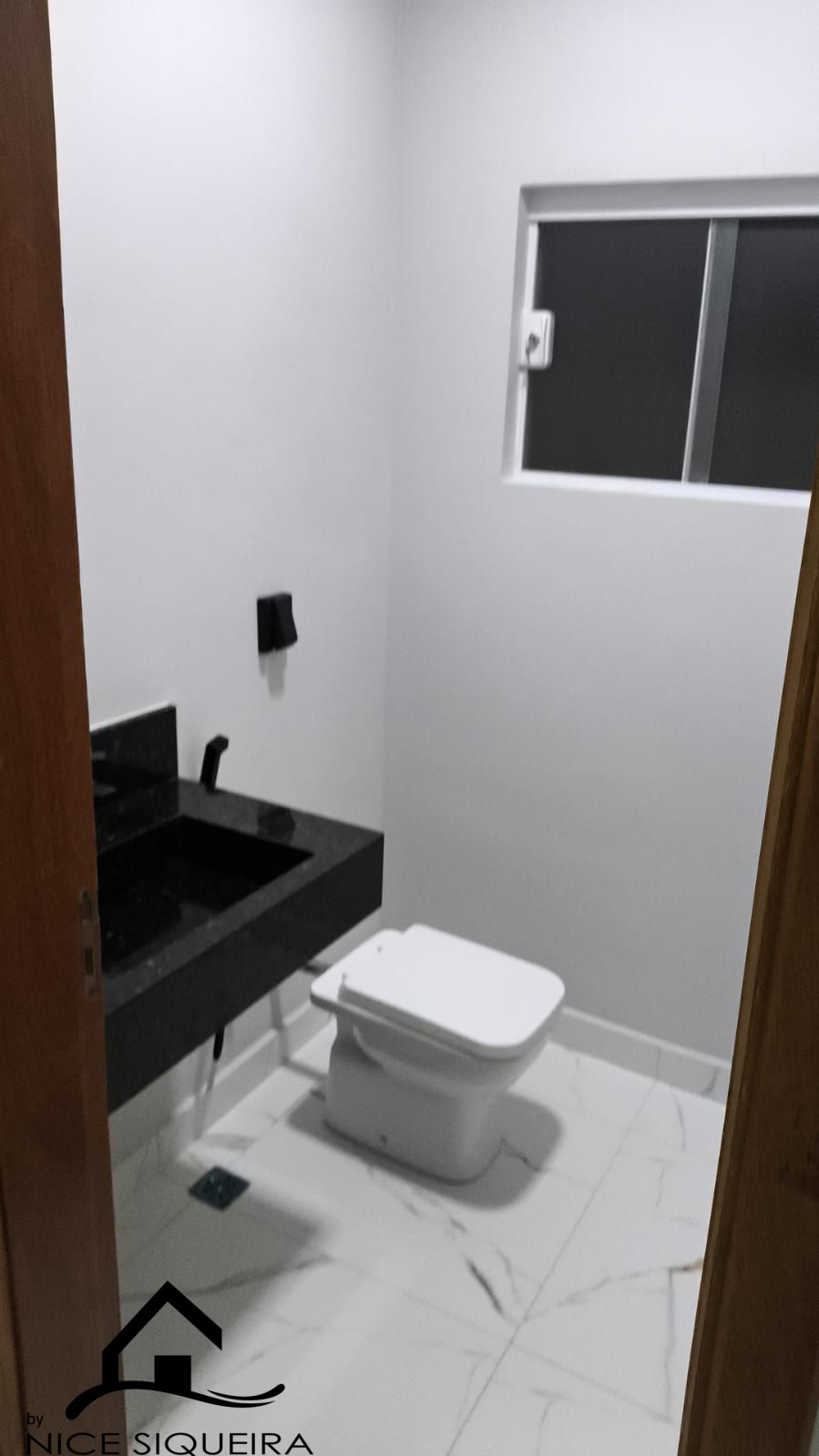 41b6ab78-fa70-4aef-bdcd-23ca6da595a3