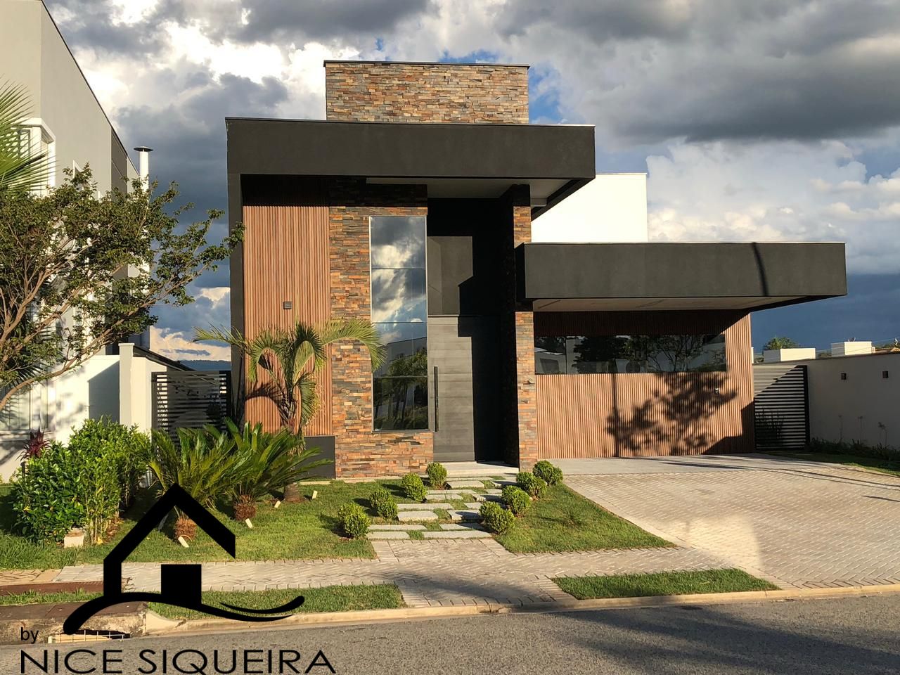 eac88017-88fd-48f0-b053-5fc991050f4e