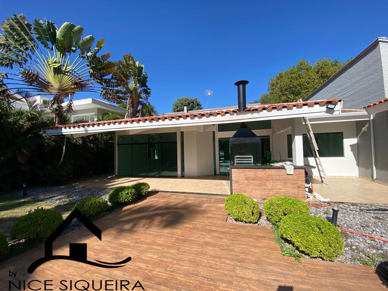 26027d70-6352-4b5e-92af-774e6c8687f4