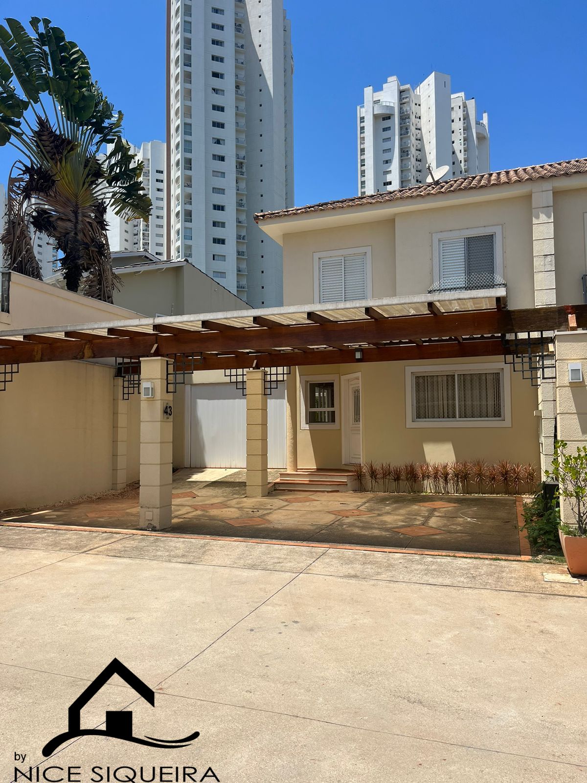 87f7a5e8-f5c3-4536-a62d-a0f7c4ed218d