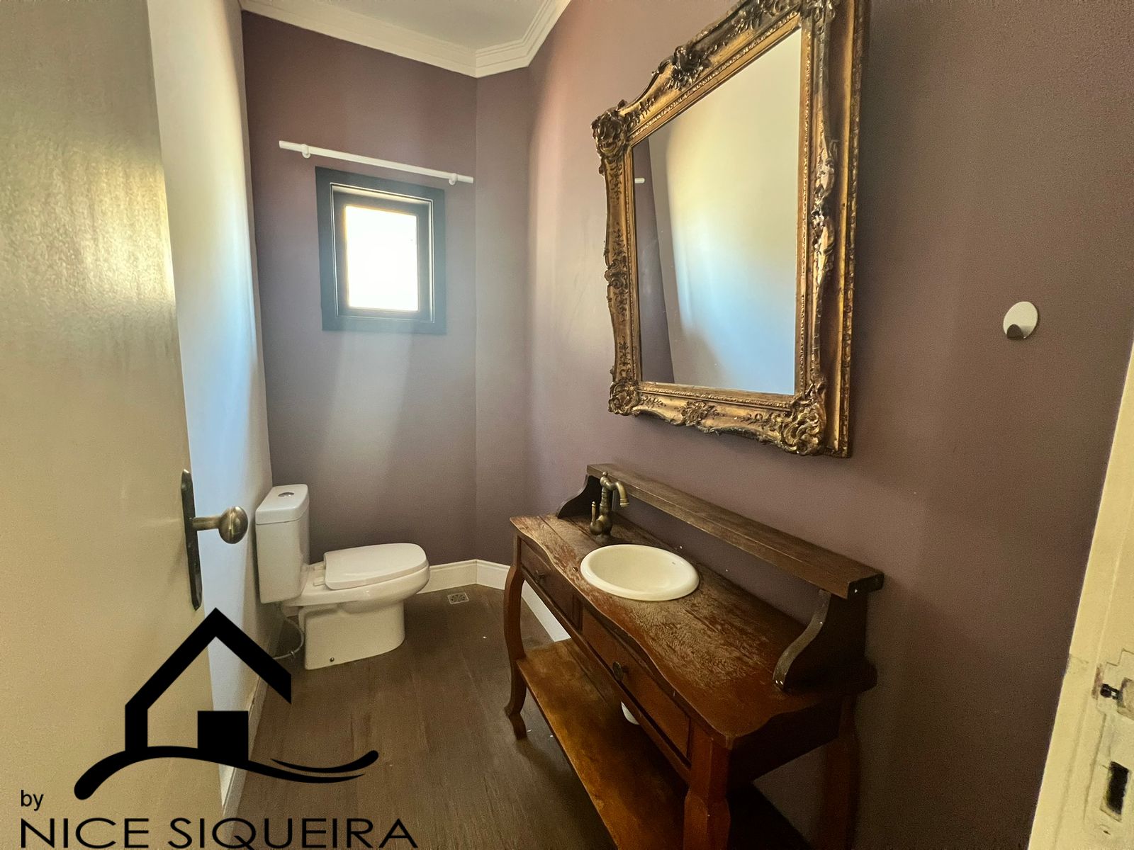 ad8bc332-7b0a-48c8-b1ca-56f547cff4a2