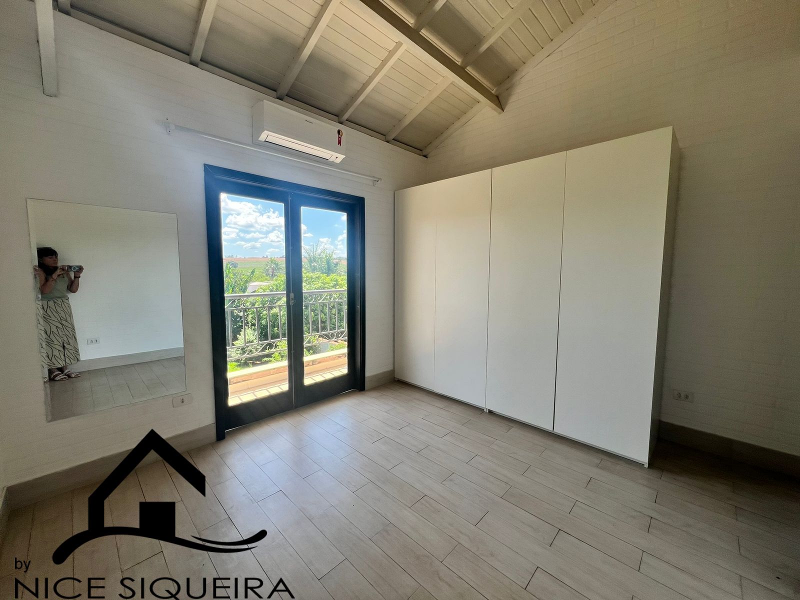 e8e278fc-47b4-4bea-b0c6-05a9960054a3