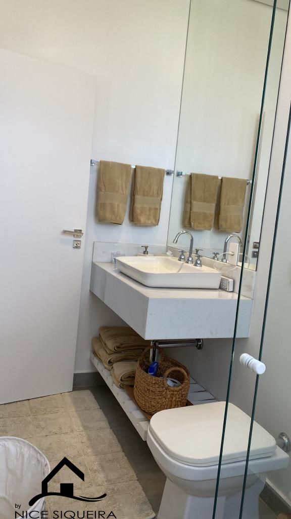 07eba671-c1f4-4e87-bde5-b4c8ae547f19