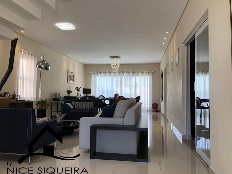 0424ce52-5d45-4e30-aa13-83f217b1c379