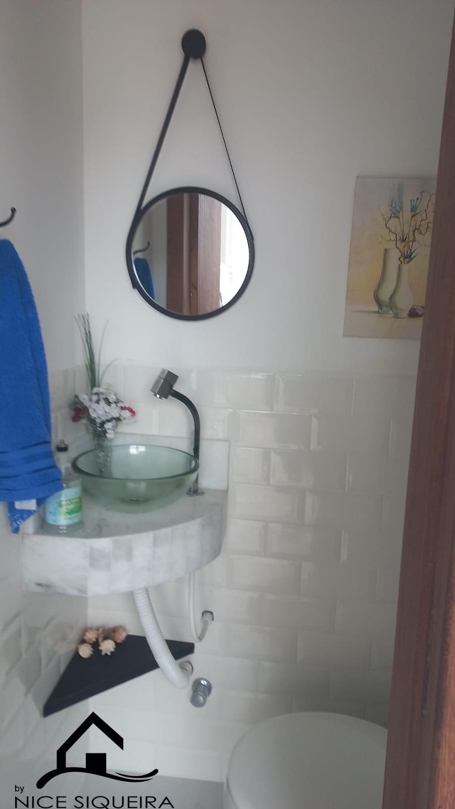 c906cca4-a0e7-4352-a654-638dd3be636d