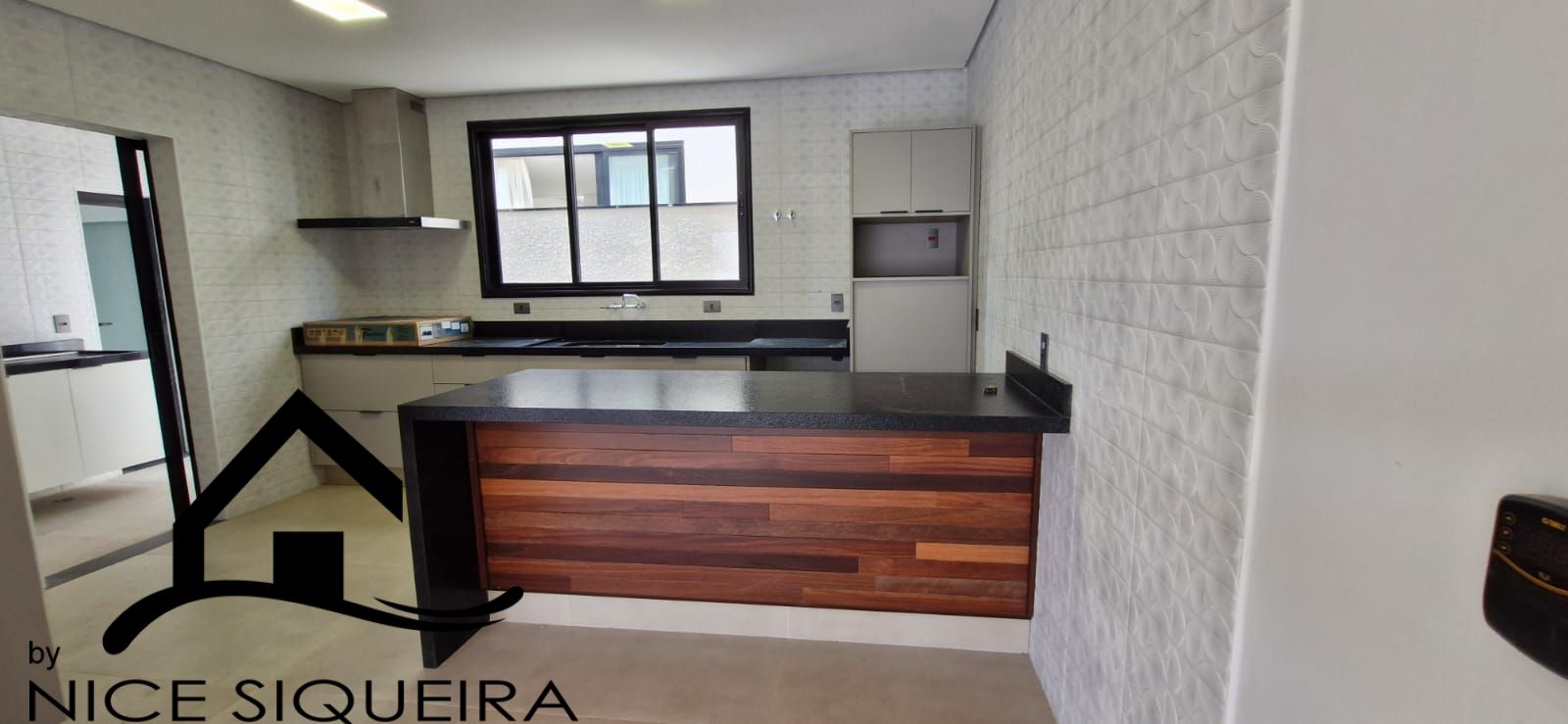 710334c2-689c-4865-b5cd-c9f1d0d2f288