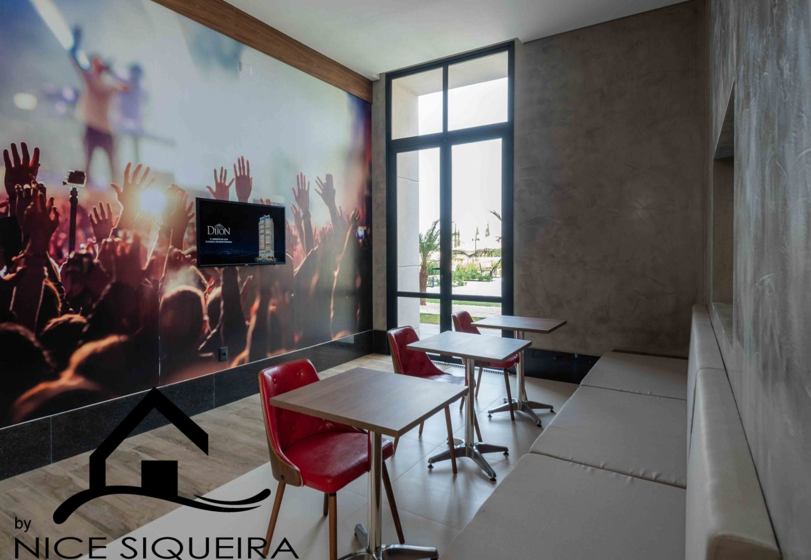 1d03eb0b-da19-4af4-81de-8275b74c9ee7