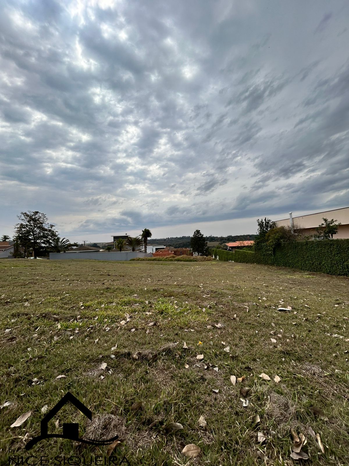 f546c71b-48e1-42b1-bb2a-405ffa195b96