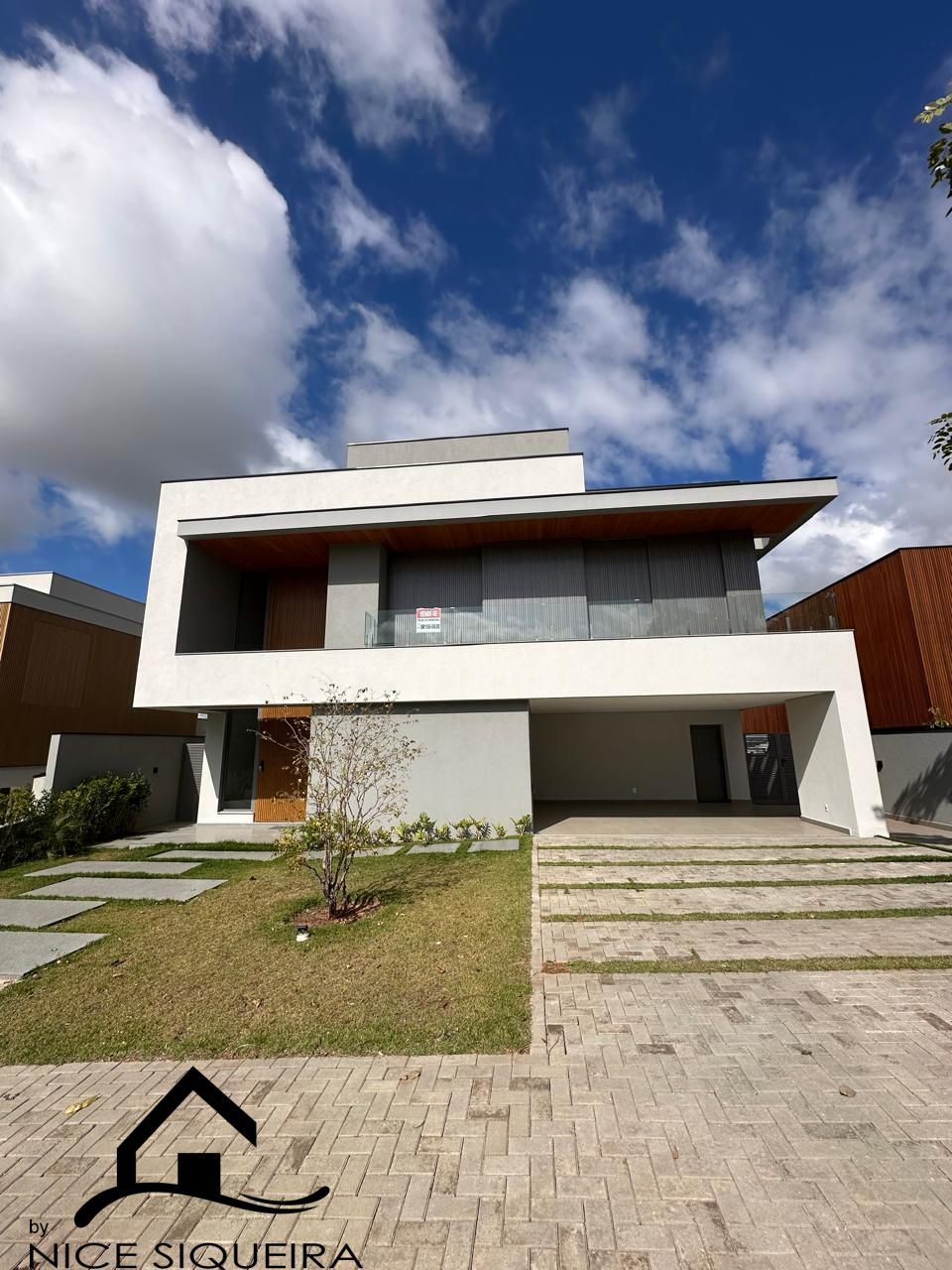 6b7ad11f-d0ad-4564-bb7a-48bfd466e7b4