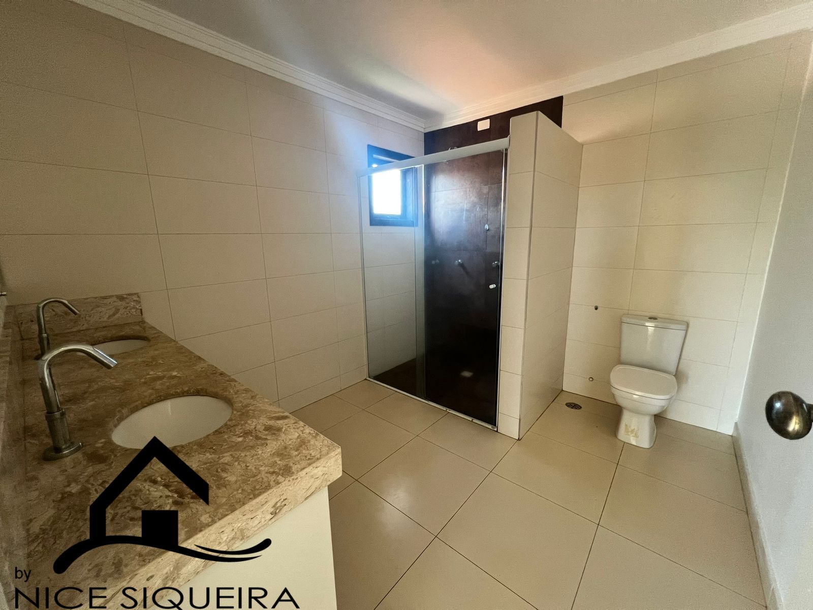 a8a41e7c-85f6-4d6a-91cd-fd21daaf6703