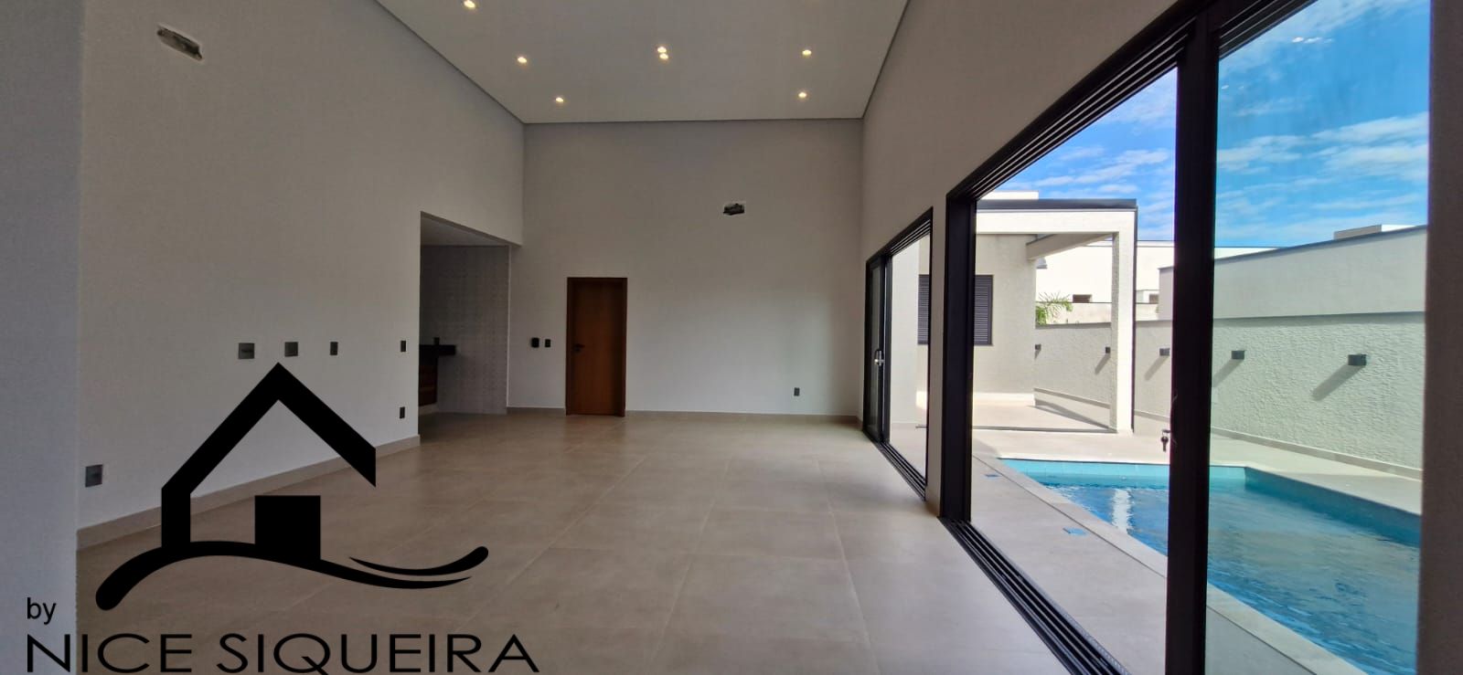 bb3f5e9a-3074-431d-a0d4-c3b326a06310