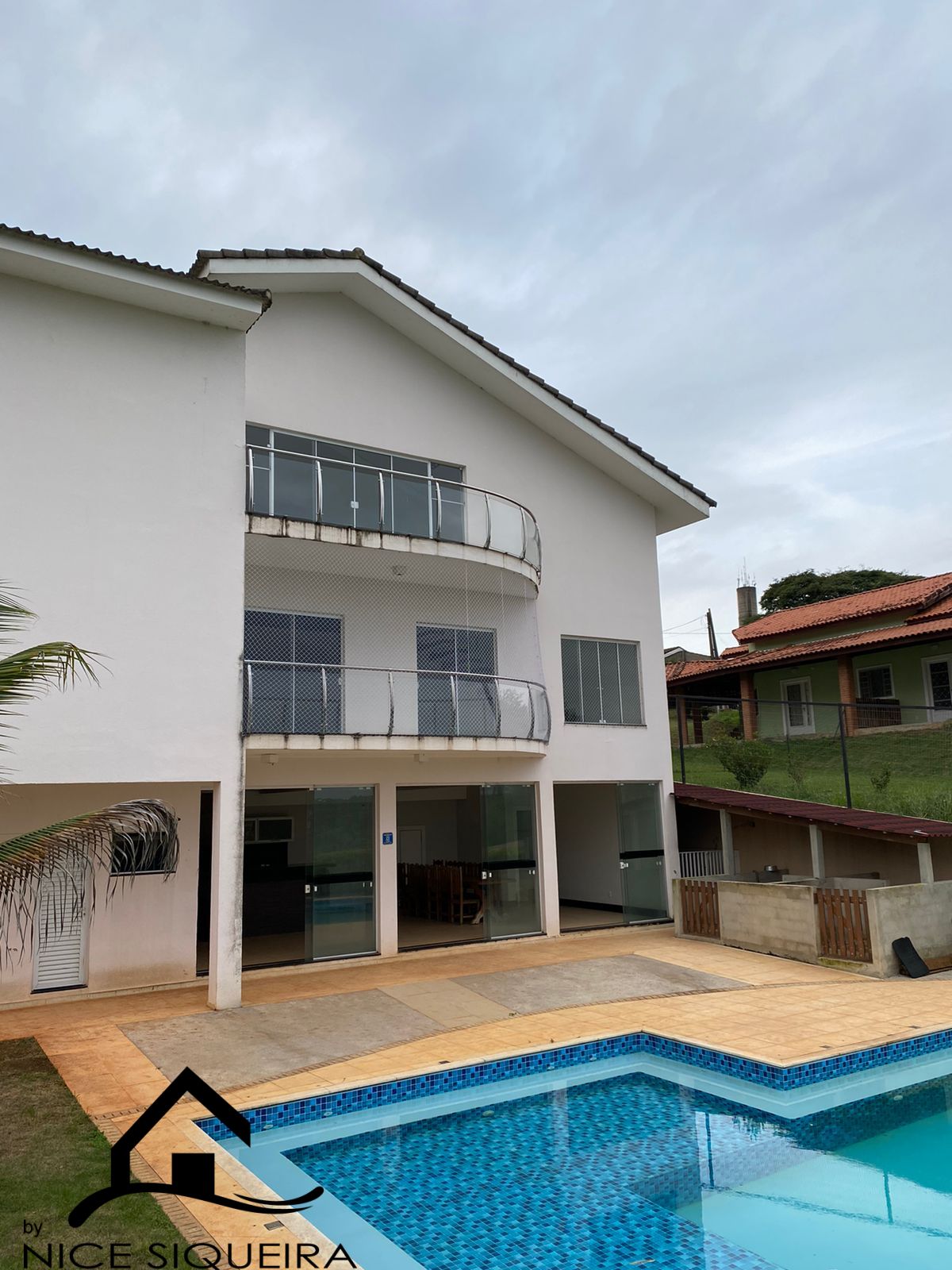 015b2ed8-db56-436c-8538-210cb7456889