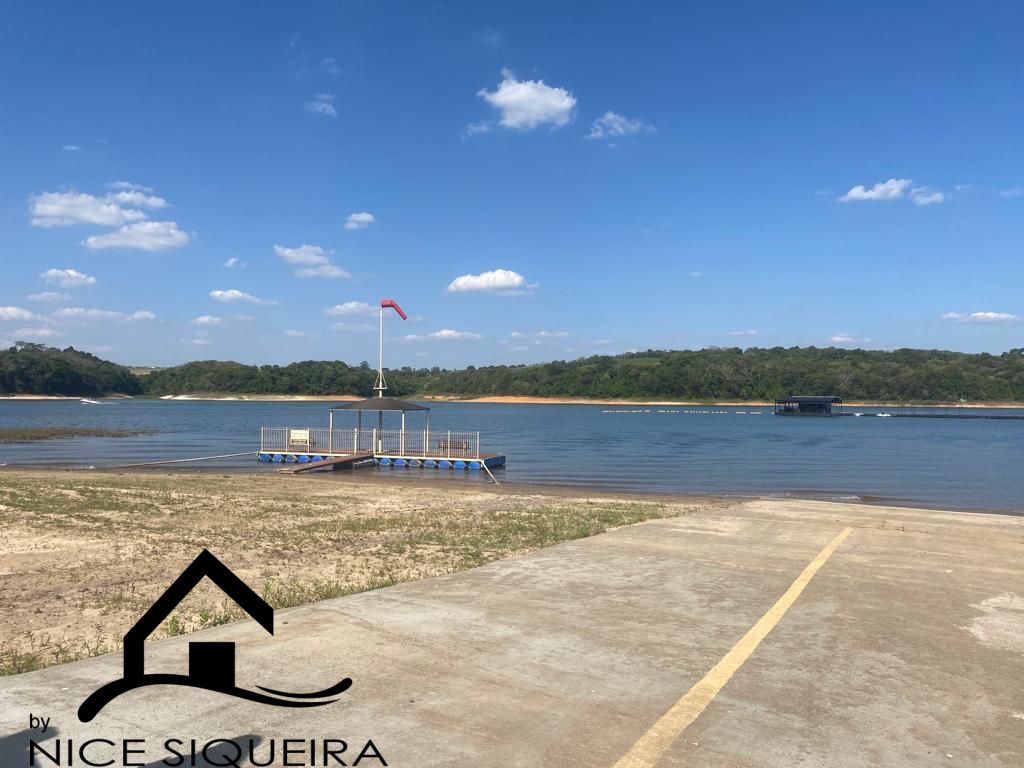 95c38647-95a4-447a-a723-49a60cf330f4