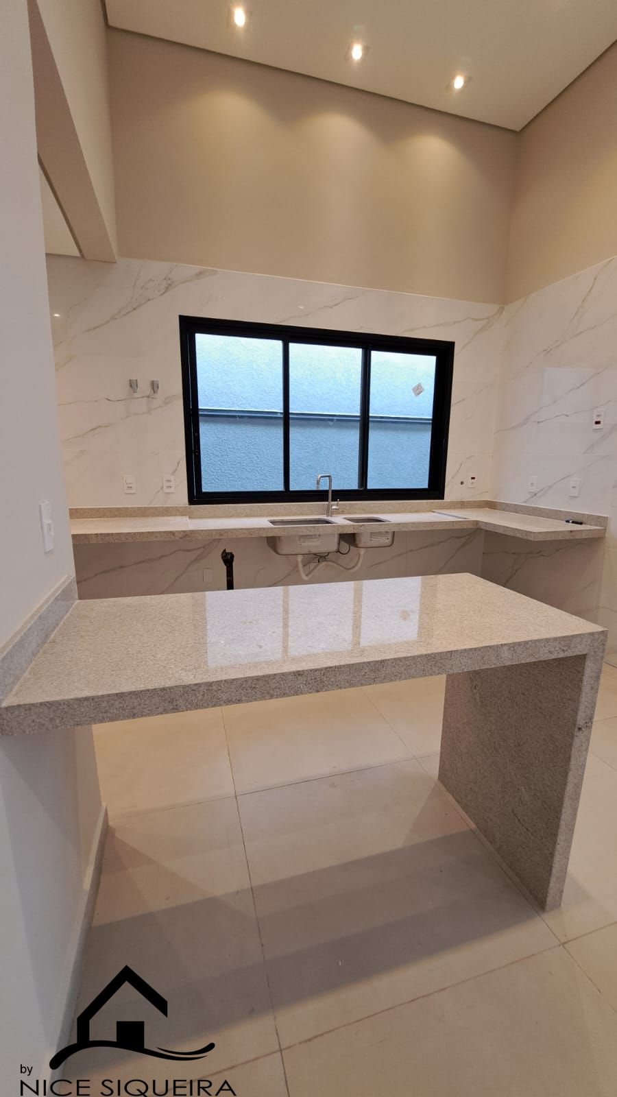 976e6403-db35-4505-ab85-aa2a71583064